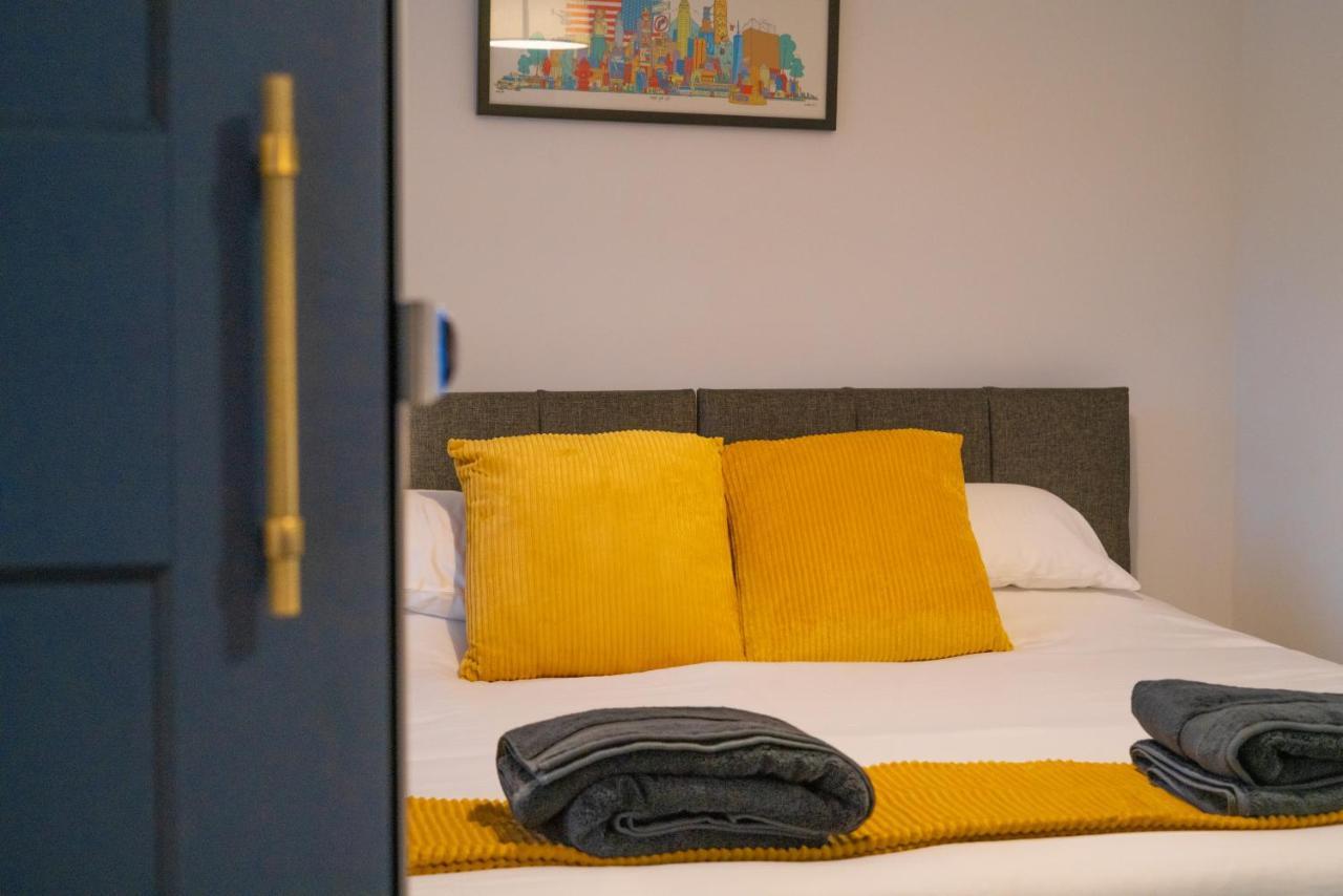 Mill Road Apartment First Floor Crawley  Exteriér fotografie